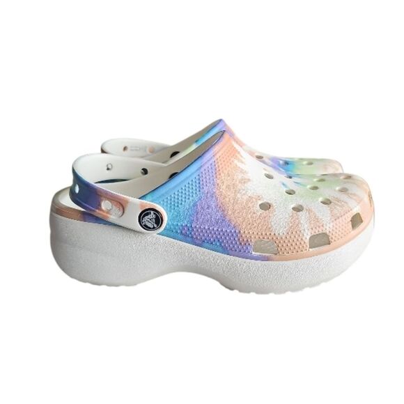 Crocs Classic Platform Clogs Pastel Tie Dye Sz 7 Outdoor Beach Summer Festival - Picture 2 of 13